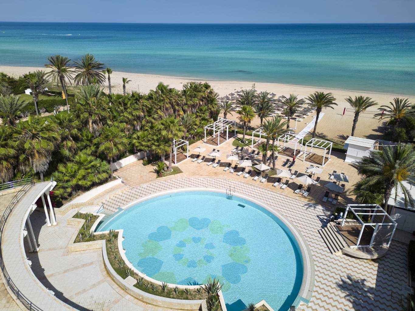 Mon French Club Nahrawess Resort 4*