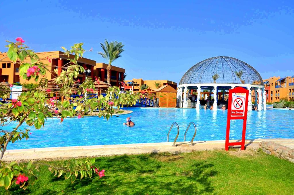 Hôtel Titanic Palace 5* | Egypte - Mer Rouge - Hurghada - Voyages E.Leclerc