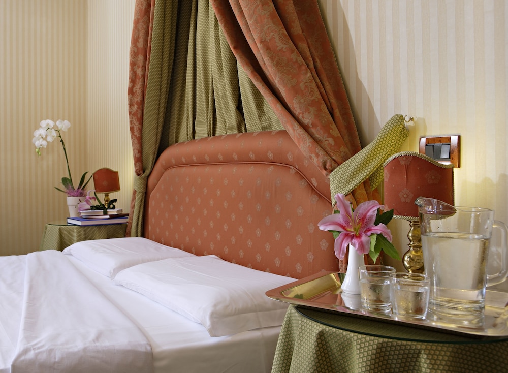 Hôtel Kette 4*