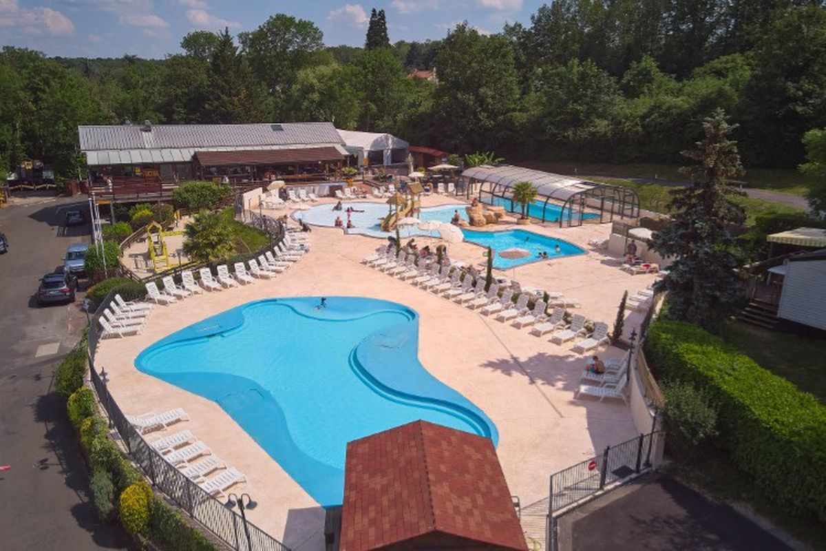 Camping Le Chêne Gris 4*
