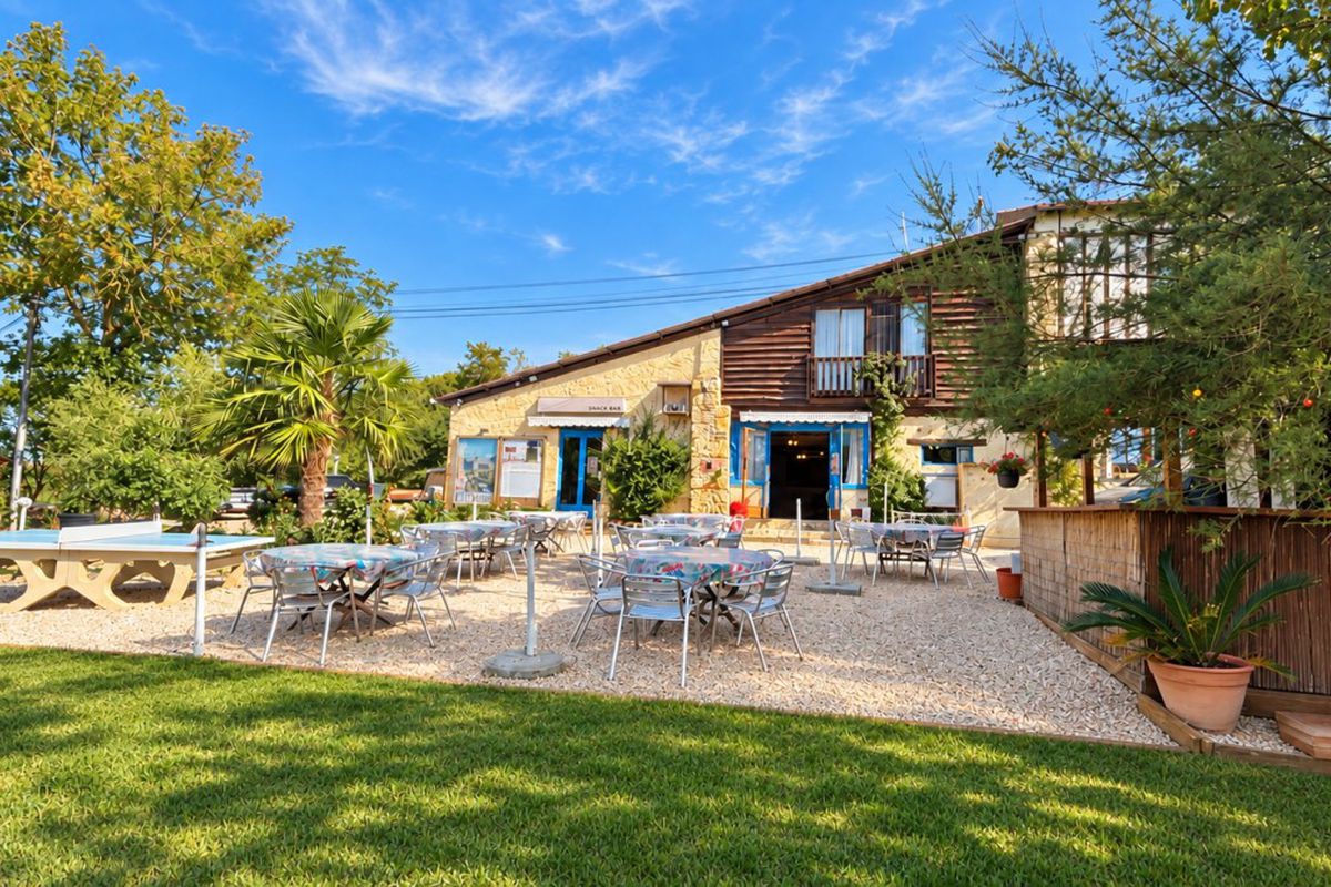 Camping Le Bourdieu 3*