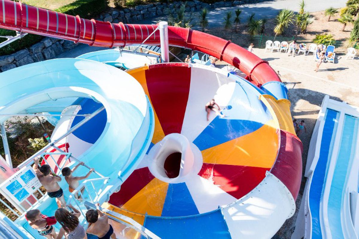 Camping La Vallée 5*