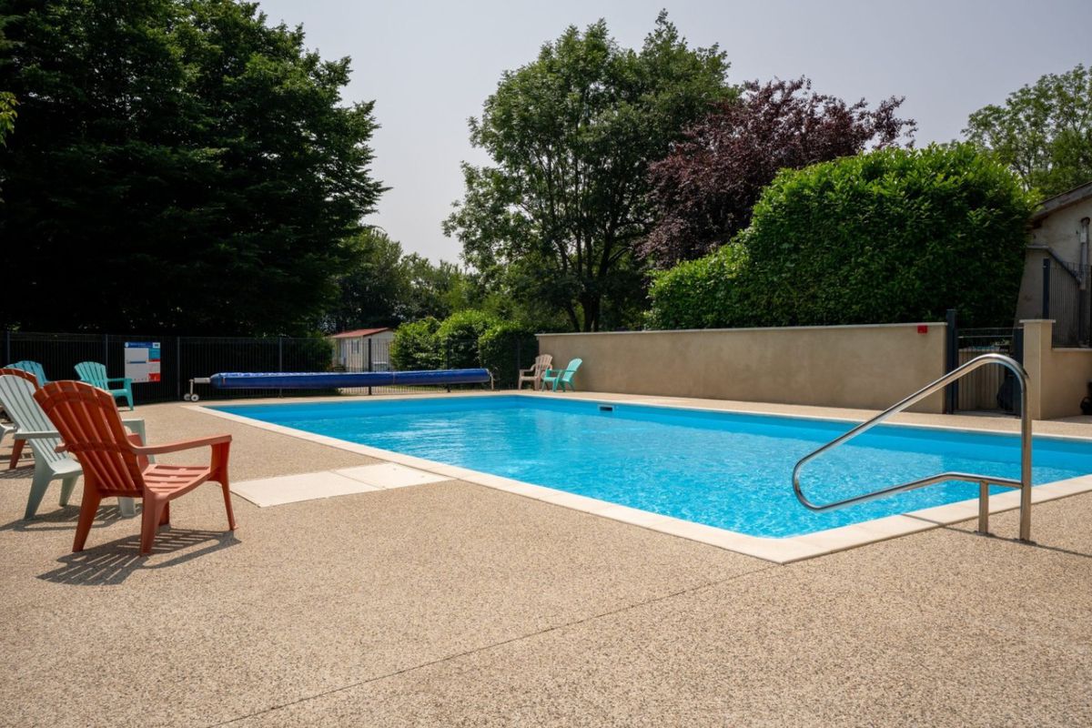Camping les Avenières 1*