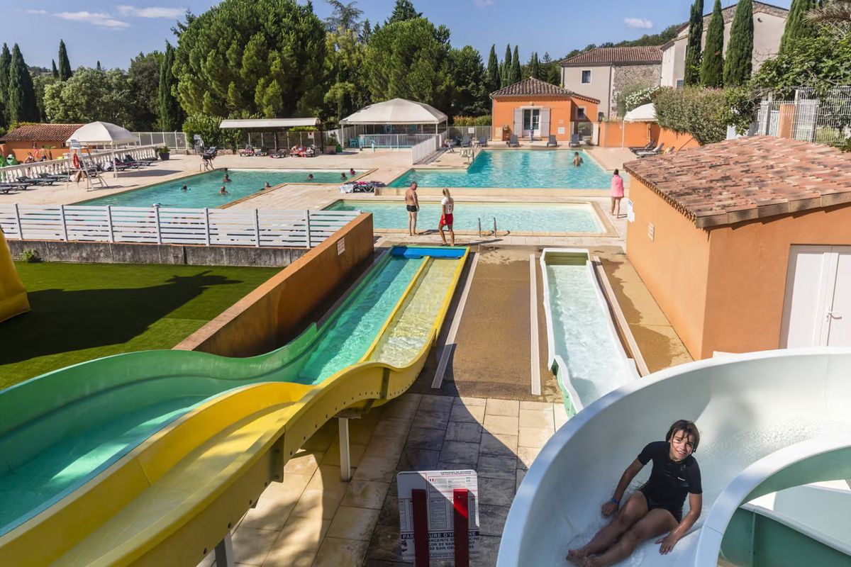 Camping Le Domaine du Cros d'Auzon 4*