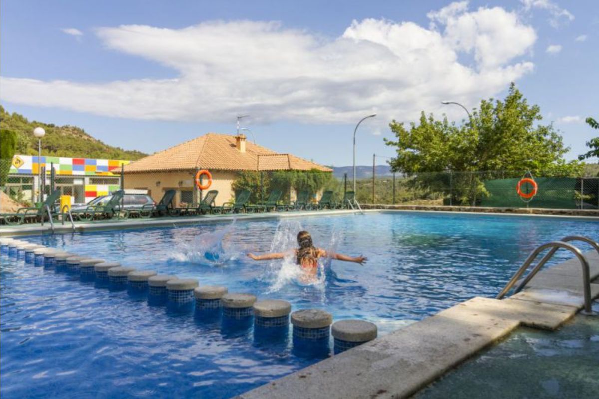 Camping Altomira 4*