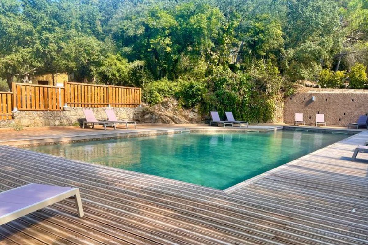 Camping Olva 3*