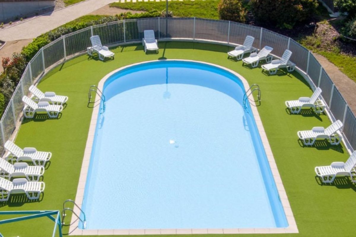 Camping Aux Portes Des Monts D'Aubrac 3*