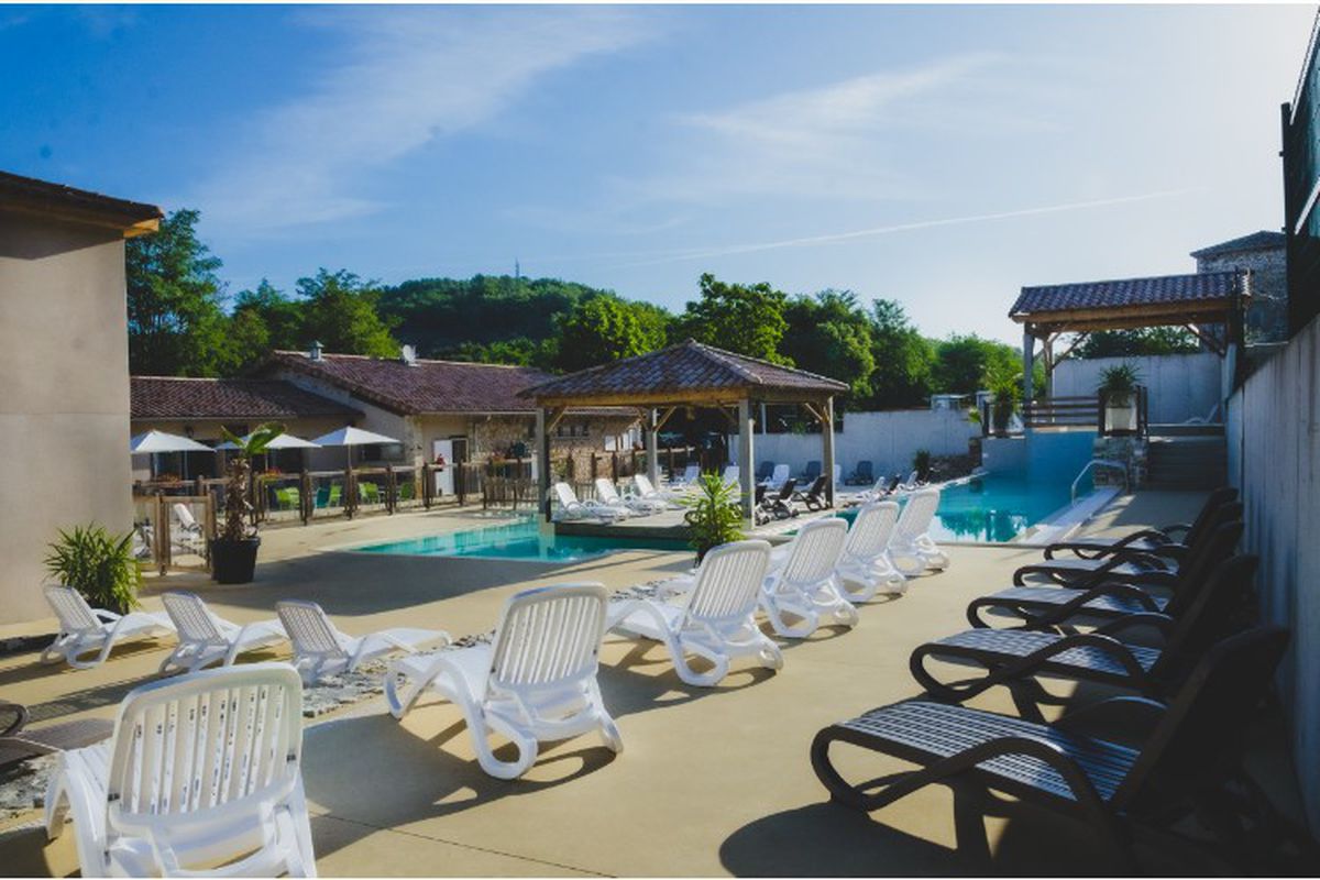 Camping Mazet Plage 4*