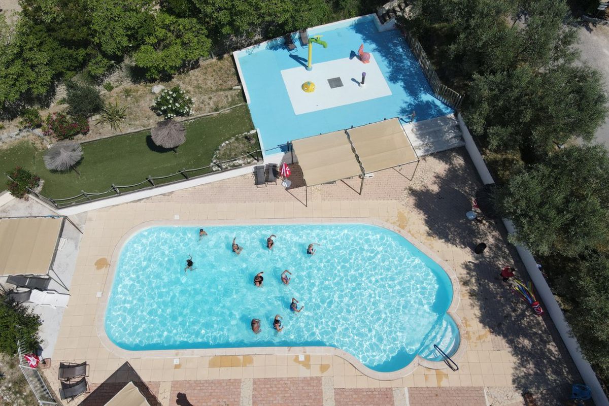Camping Les Terrasses Provençales 4*