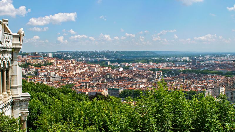 Croisière Gastronomie et Vignoble entre Rhône et Saône avec un Dîner à l'Abbaye de Collonges - Paul Bocuse