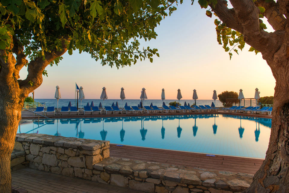 Hôtel Silva Beach 4*