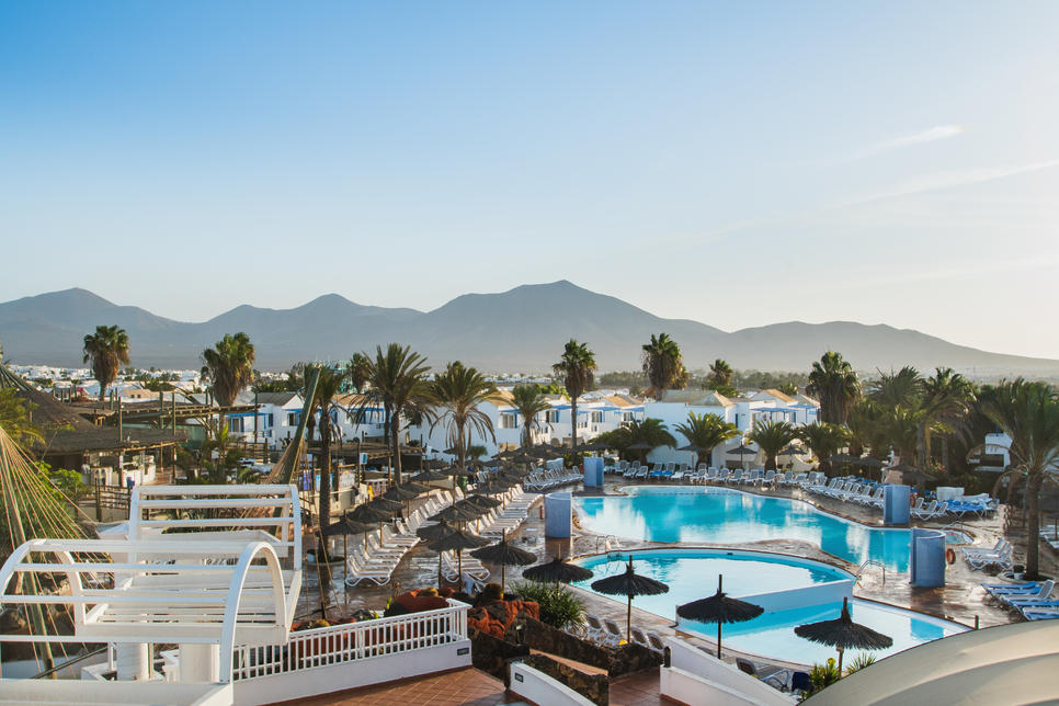 Hôtel HL Paradise Island 4*