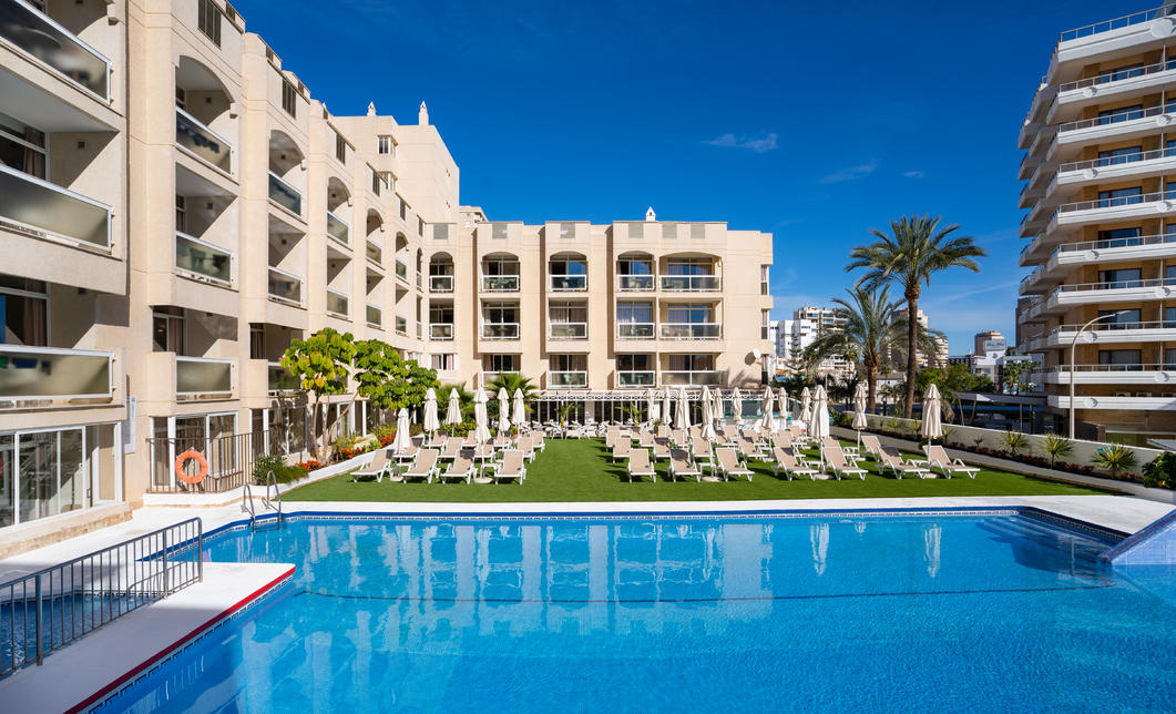 Hôtel MS Aguamarina Suites 4*