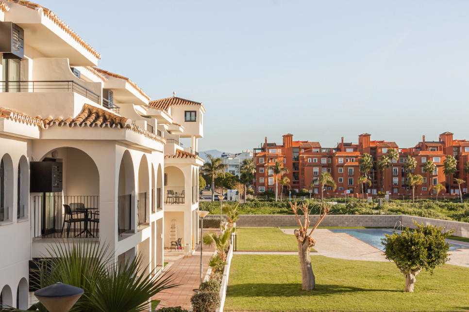 Hotel Puente Real 4*