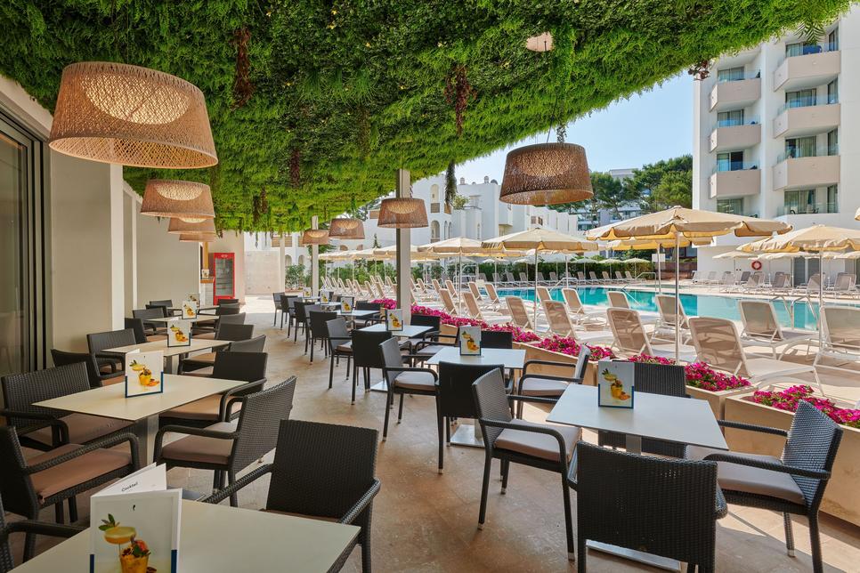 Hipotels Bahía Grande 4*
