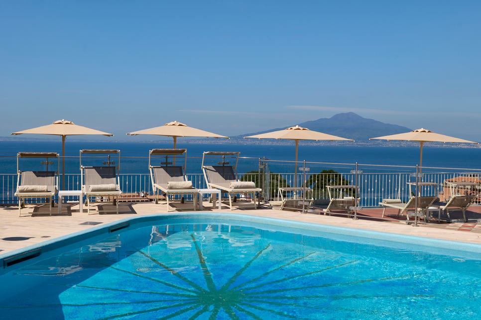 Grand Hôtel de la Ville 4*