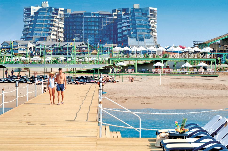 Limak Lara Deluxe Hôtel & Resort 5*