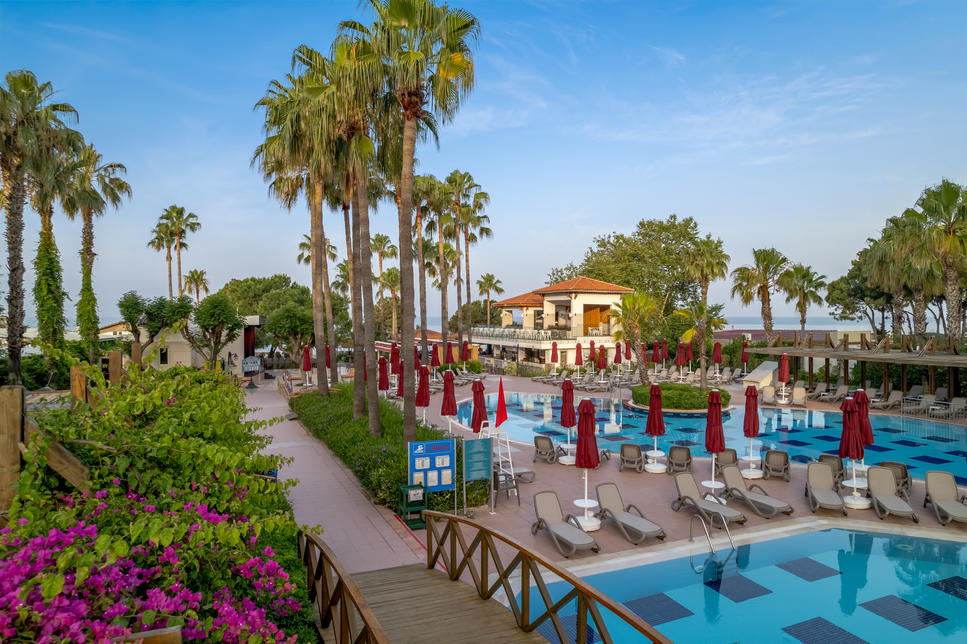 Hôtel Trendy Palm Beach 5*