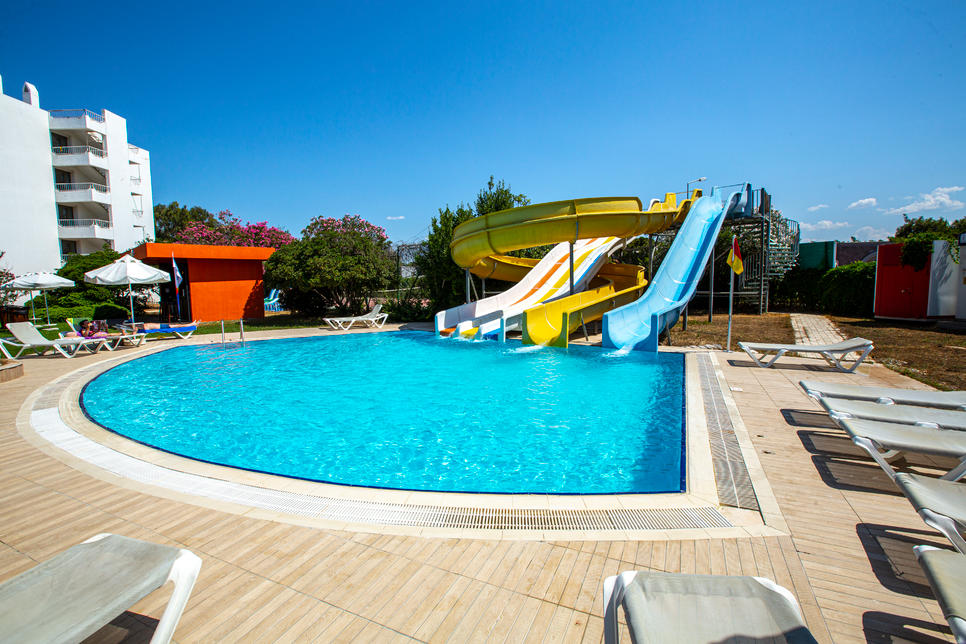 Hôtel Serra Park 4*