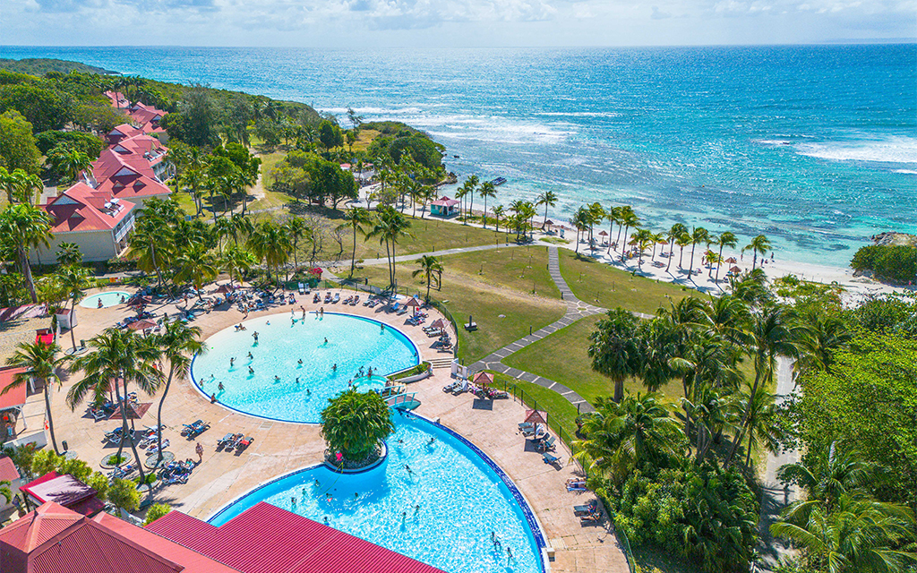 Village Pierre & Vacances Sainte-Anne Guadeloupe 3* - Location de voiture incluse