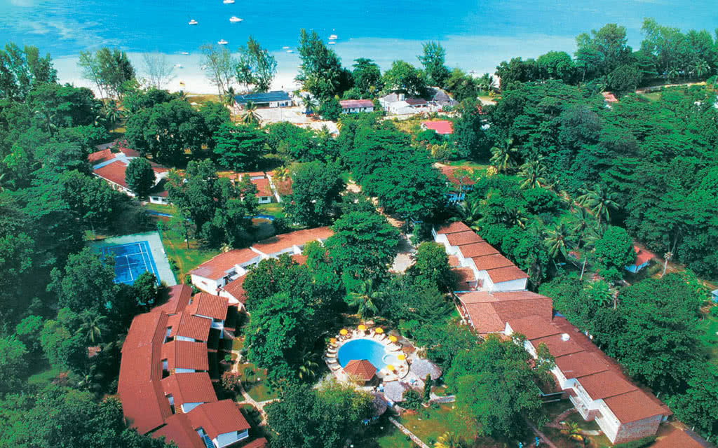 Combiné 3 îles : PRASLIN Berjaya Praslin + LA DIGUE La Digue Island ...