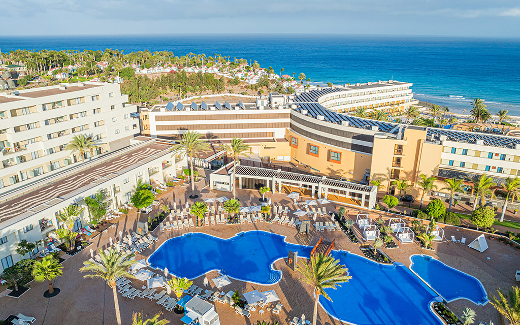 COMBINE 2 ILES FUERTEVENTURA + TENERIFE: Iberostar Waves Gaviotas Park + Iberostar Selection Sábila 7 Nuits ****