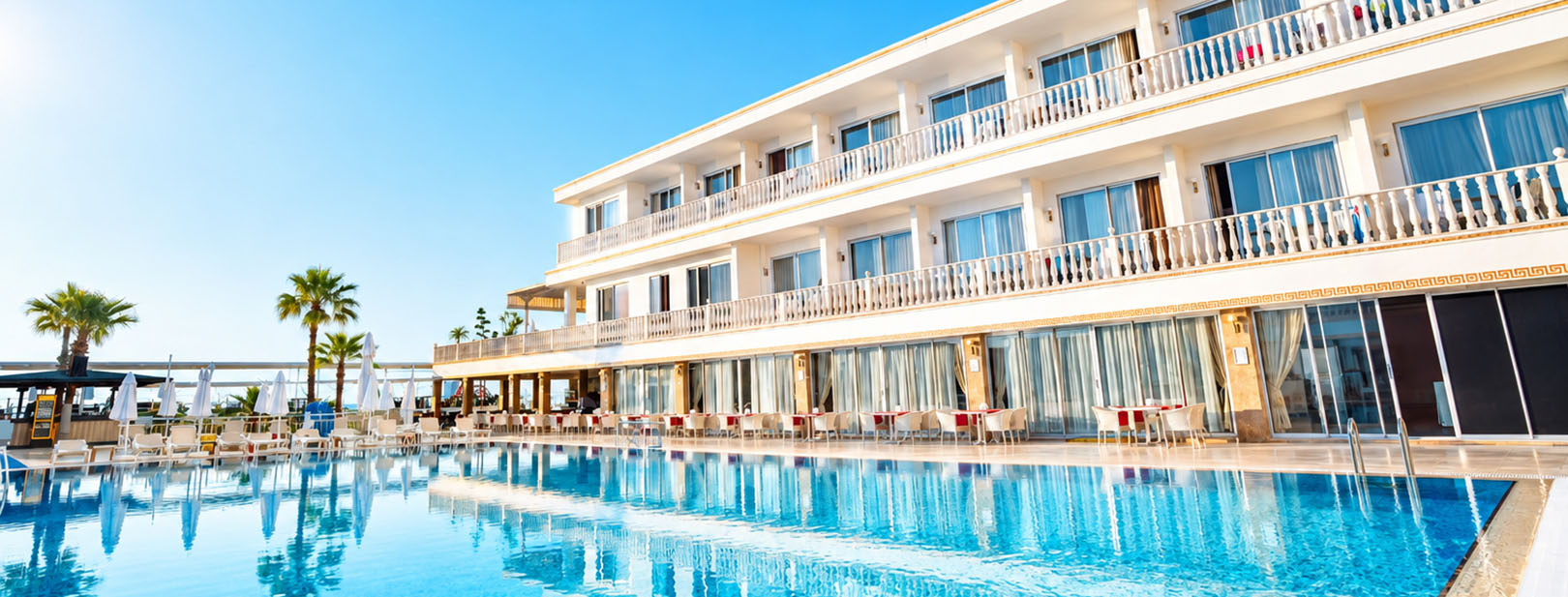 Mondi Club SL La Perla 4*