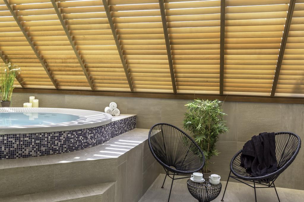 Best Western Les Bains Hôtel & Spa 3*
