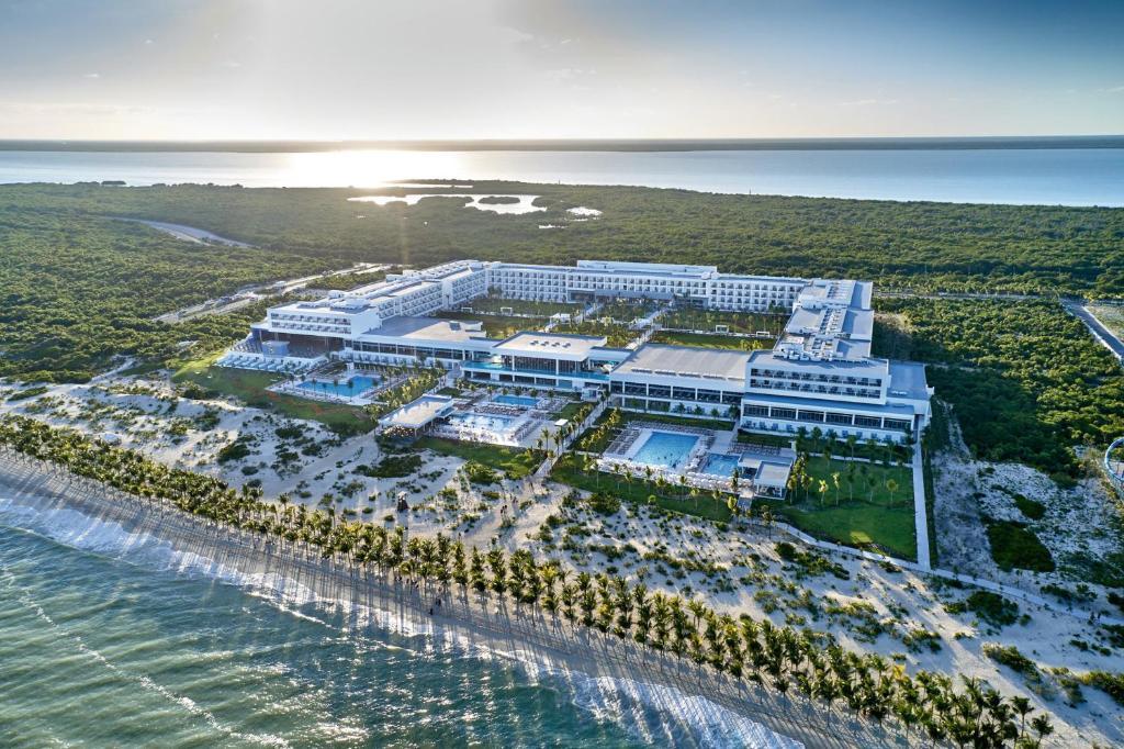 Hôtel Riu Palace Costa Mujeres 5*