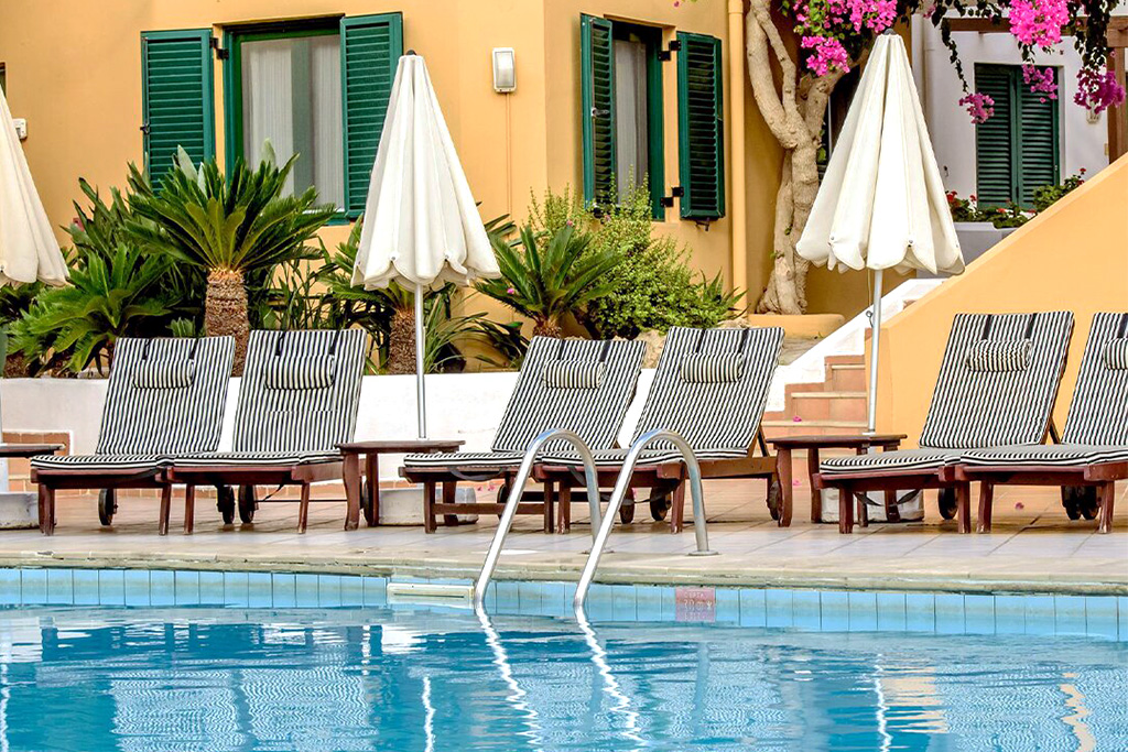 Elmi Suites Beach Hôtel 4* by Ôvoyages