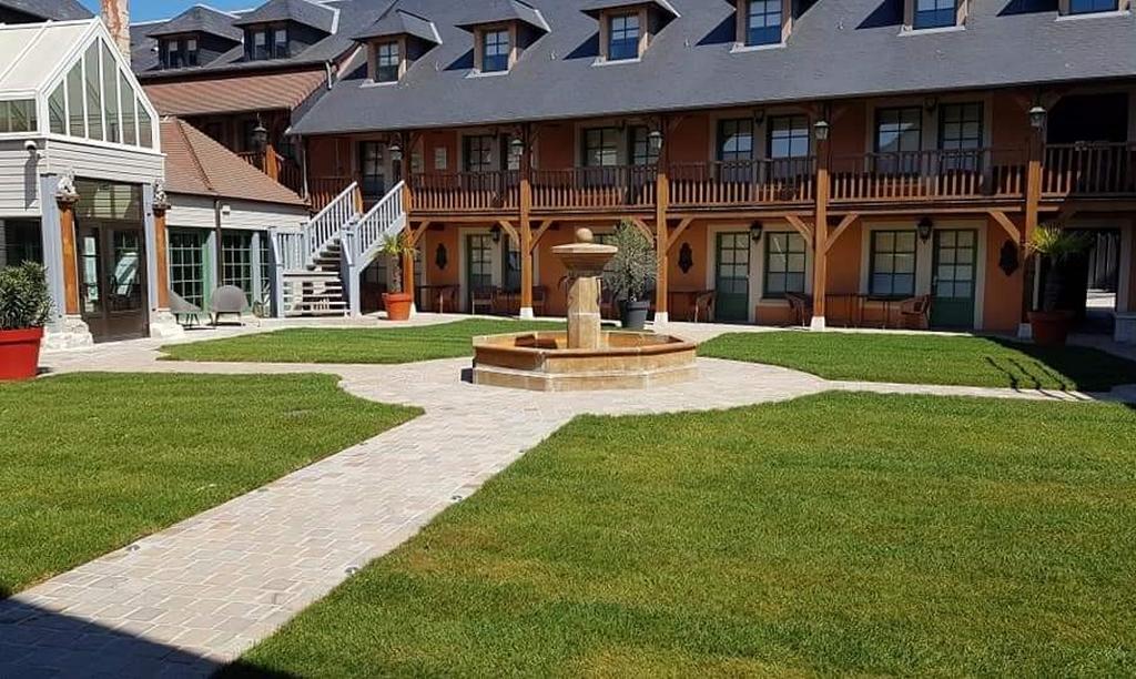 Hôtel & Spa Le Lion d'Or 3*