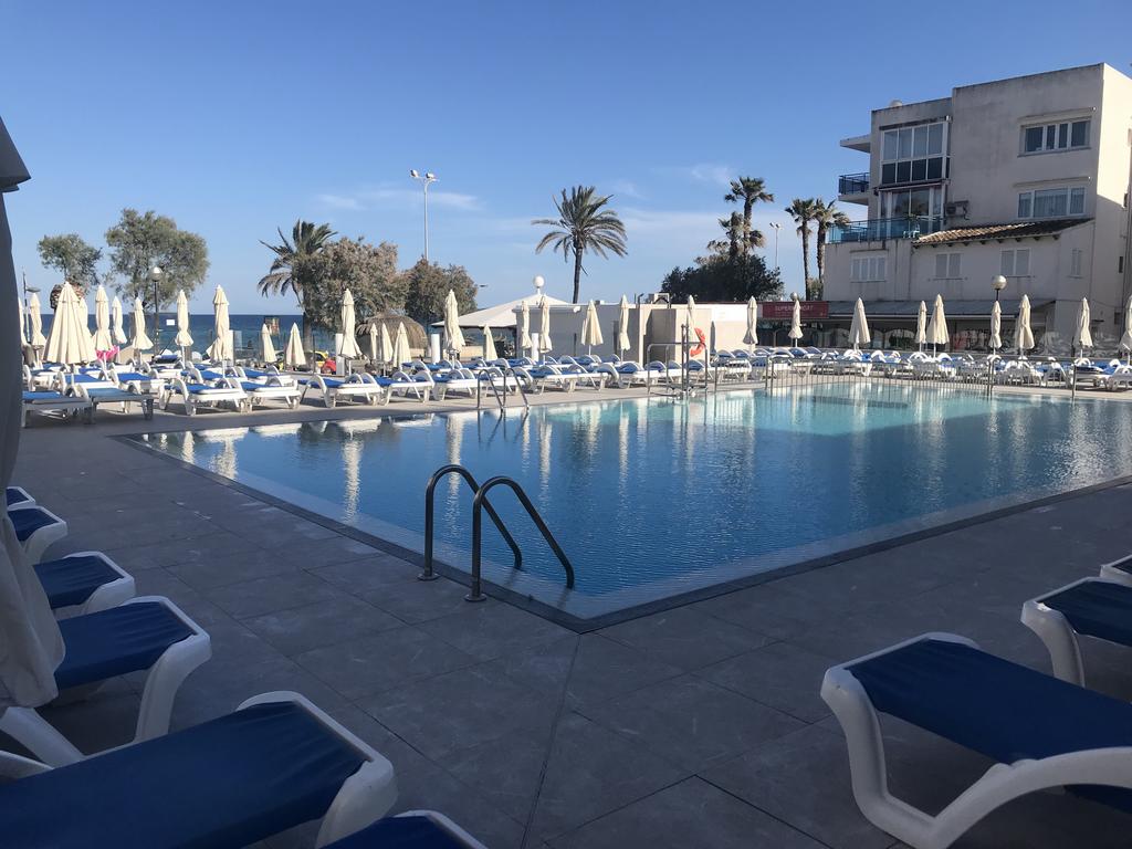 Hôtel R2 Veronica 3*