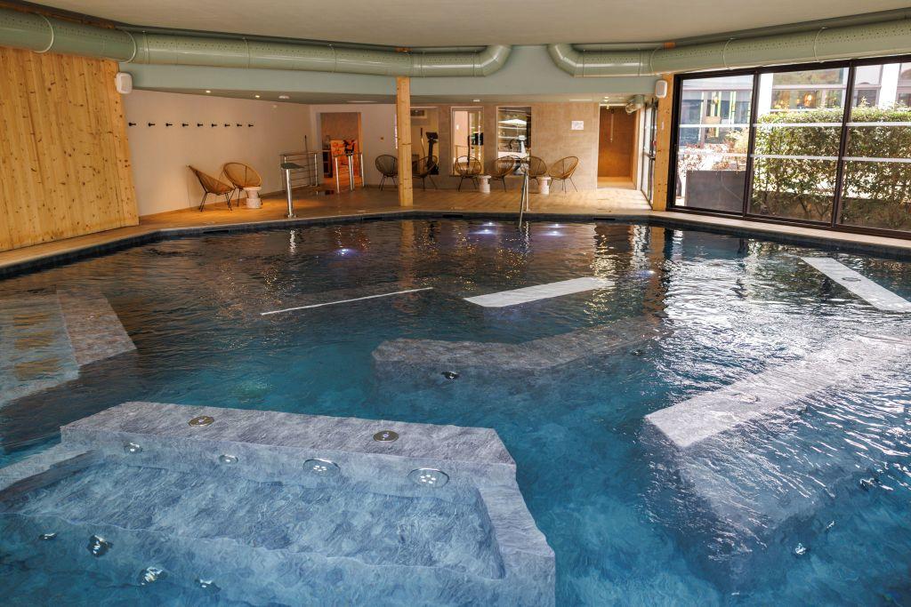 Hôtel Mercure Domaine de Marlioz 4*