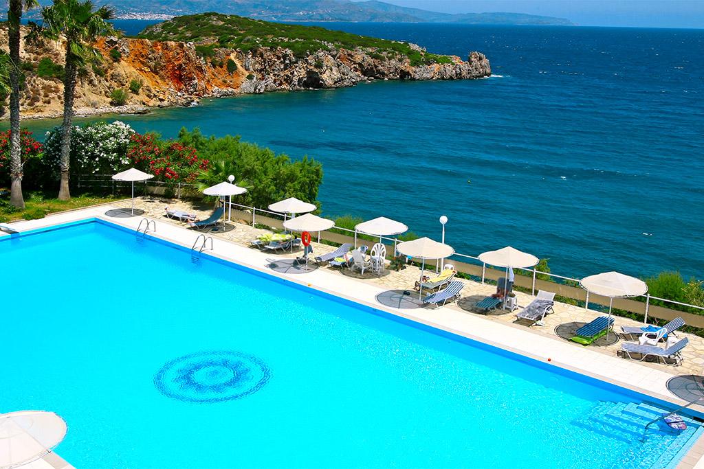 Hôtel Istron Bay 5*