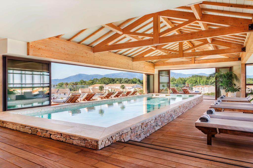 Hôtel Île de la Lagune 5*