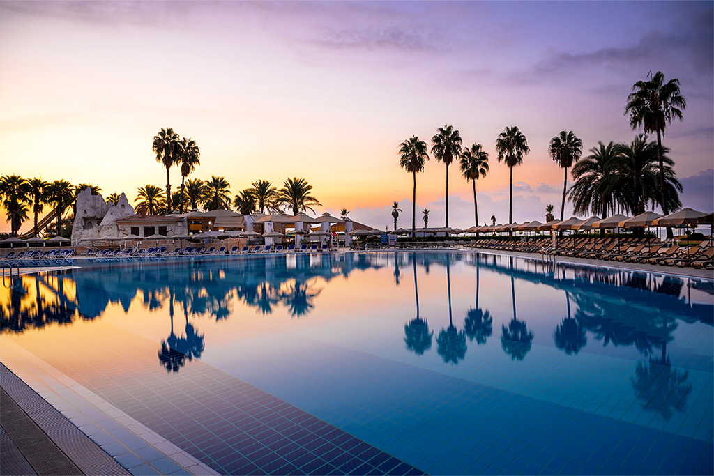 Adora Hôtel & Resort 5*