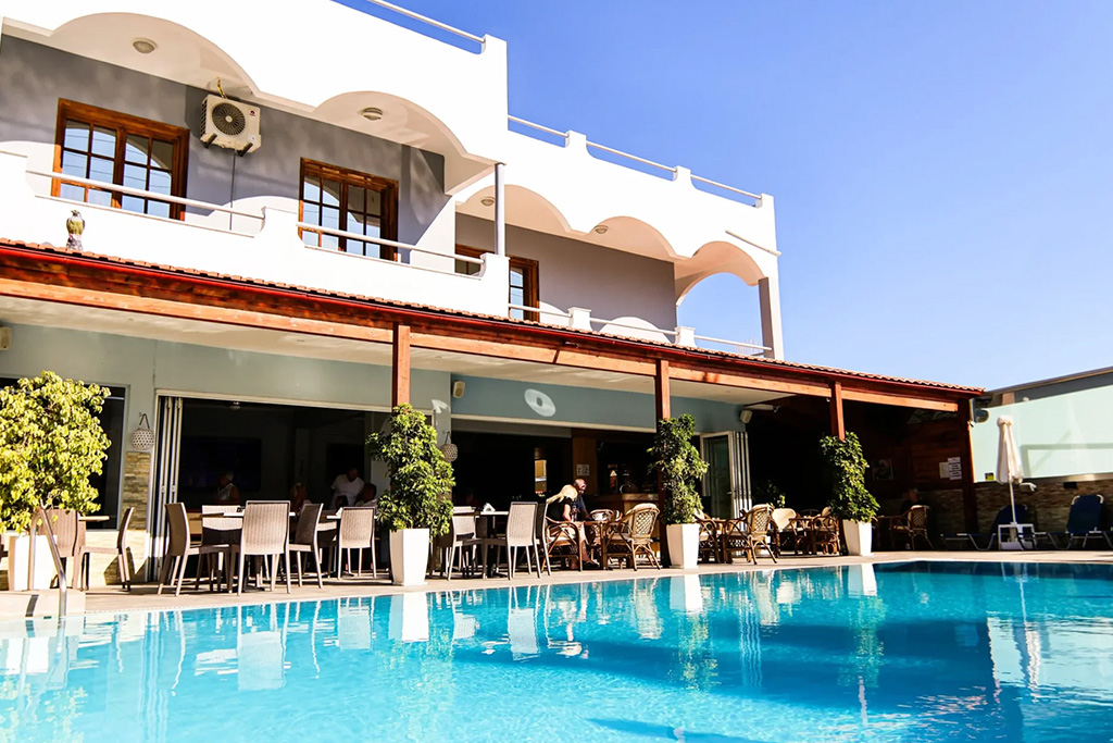 Esmeralda Hôtel 3*
