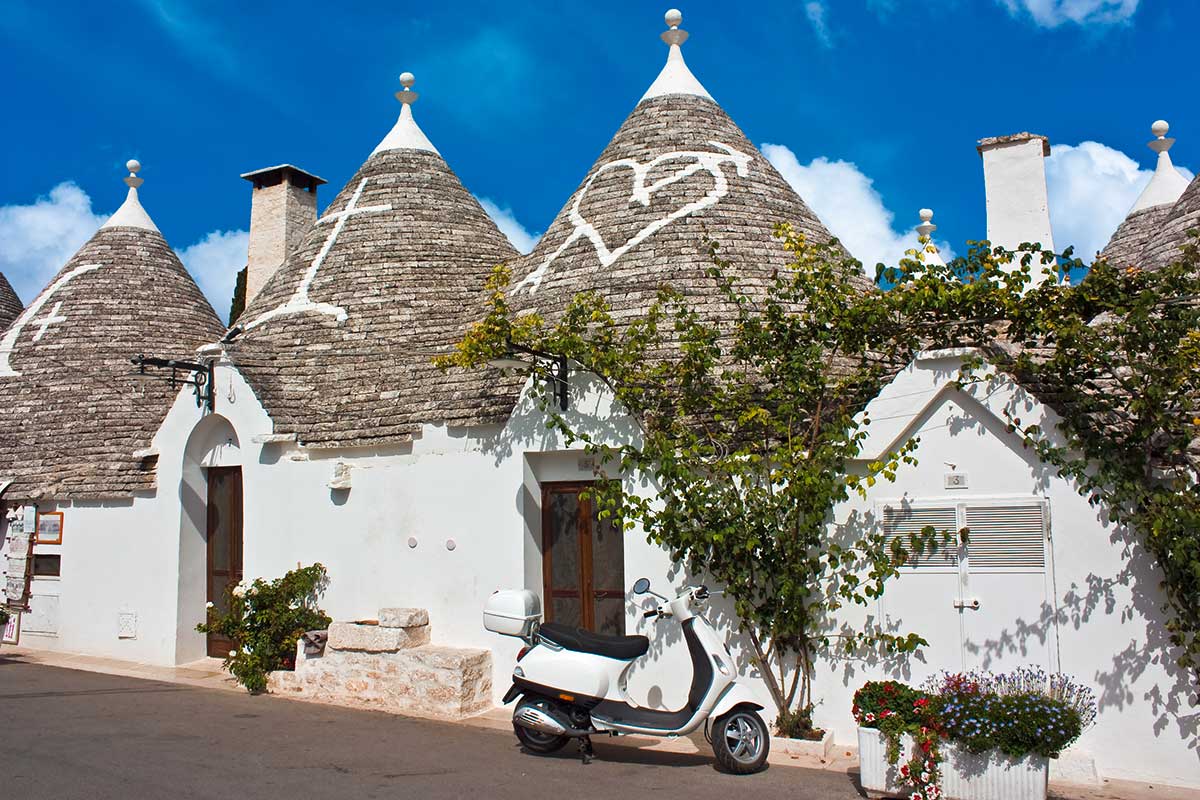 Autotour Saveurs dans les Pouilles : de Lecce à Alberobello + extension Région de Tropea ou Capo Vaticano