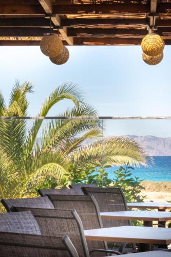 Nirvana Beach Hôtel 3*