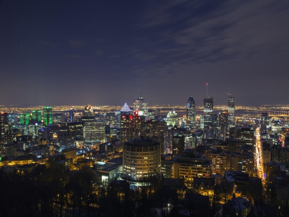 Québec > Aéroport De Montréal (Env. 3h, 260 Km) 0