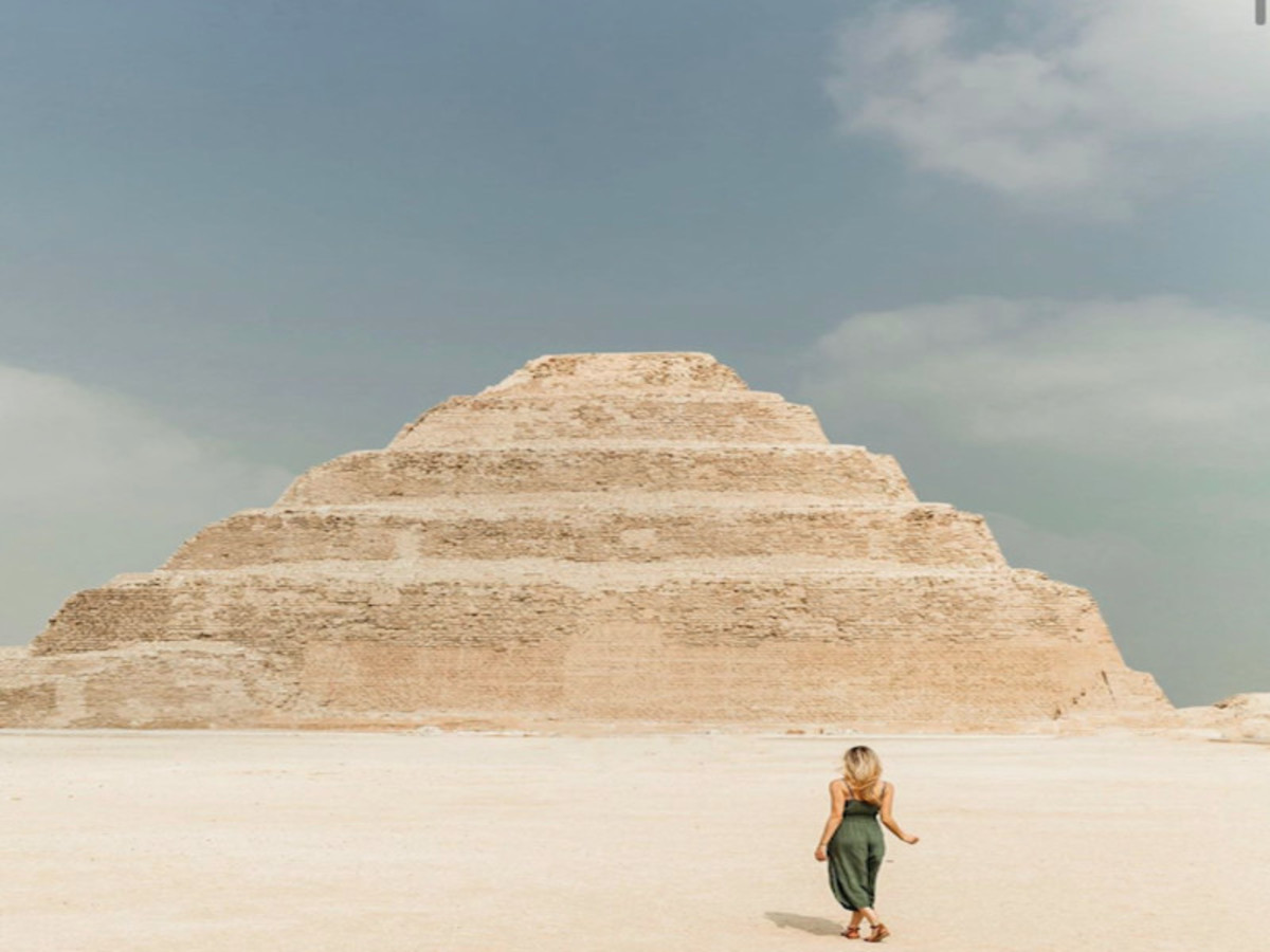 Pyramides , Saqqara , Memphis 0