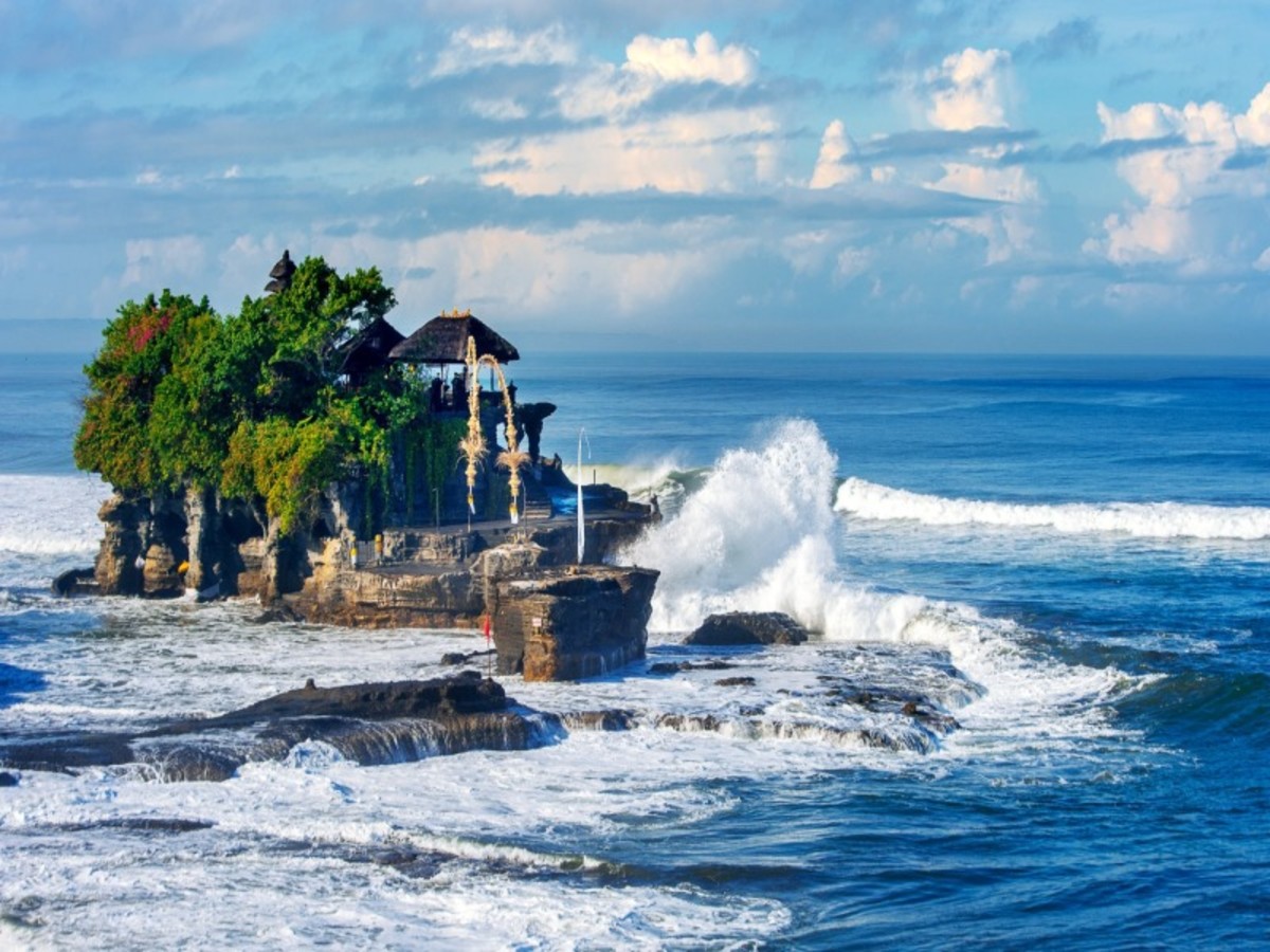 Seminyak > Tanah Lot > Seminyak (Env. 38 Km) 0
