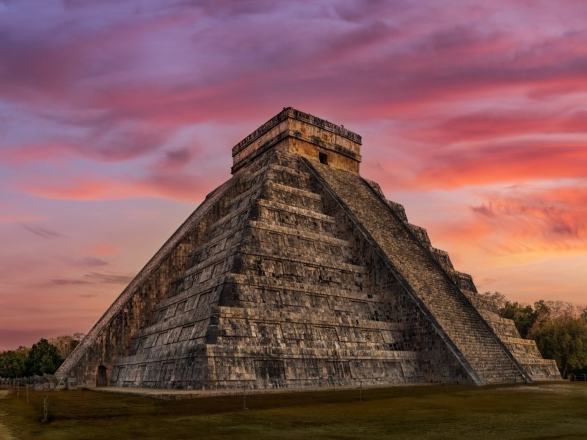 Mercredi / Valladolid / Chichen Itza / Cancun (250 Km – Environ 4h) 0