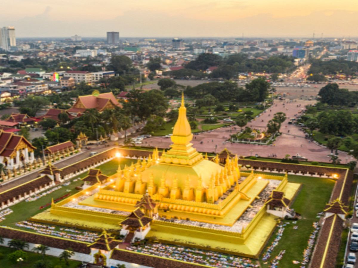 Vientiane > Luang Prabang (Env. 40 Km + 2 H De Tgv) 0