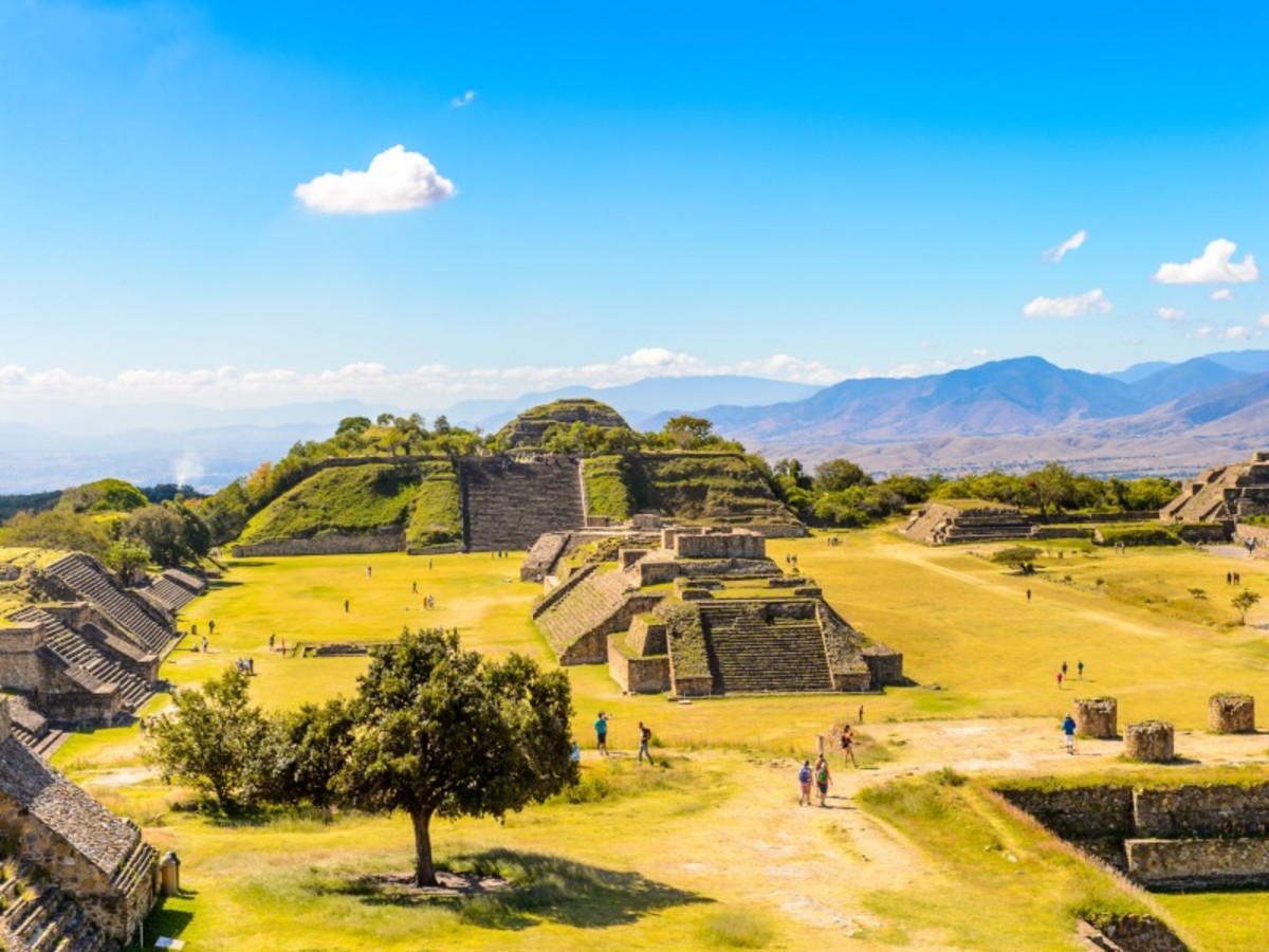 Mercredi / Puebla / Monte Alban / Oaxaca (360 Km – Environ 5h) 0