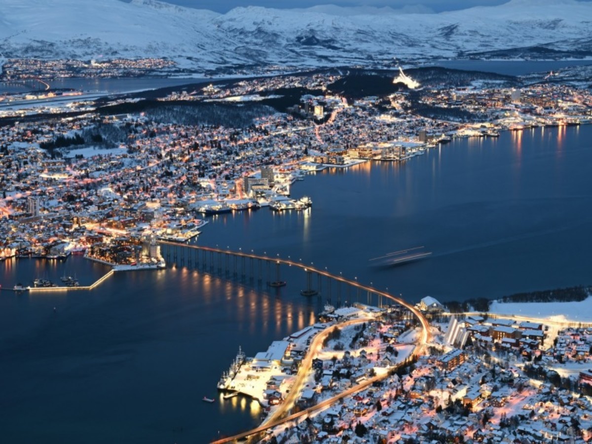 Oslo > Tromsø 0