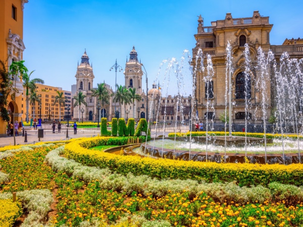 Dimanche / Cusco / Lima / Out 0