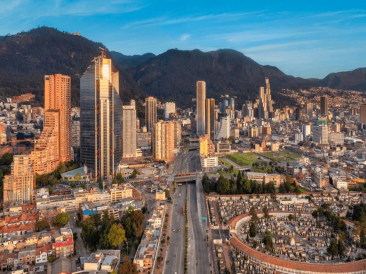 (✈) /Arrivée à Bogota 0