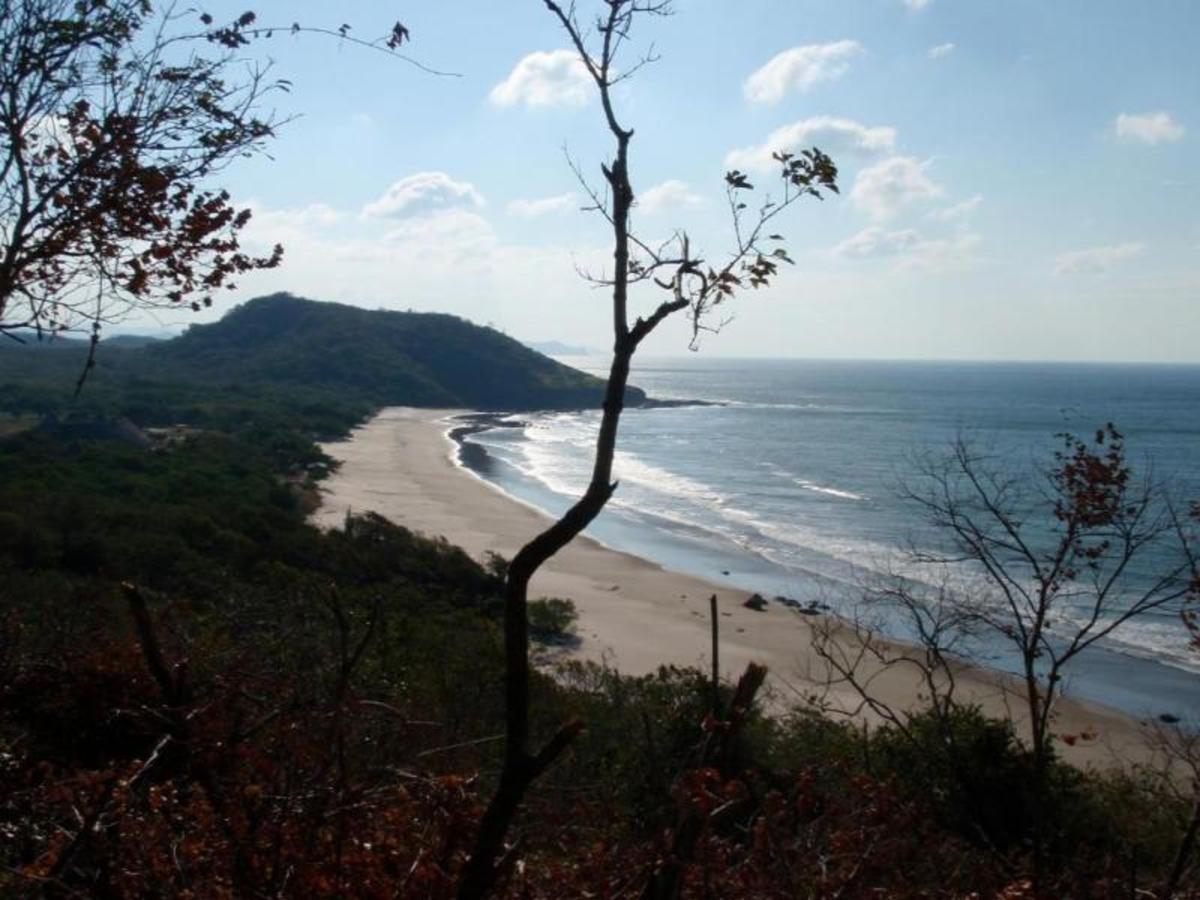 Leon > Plage De Punta Teonoste 0