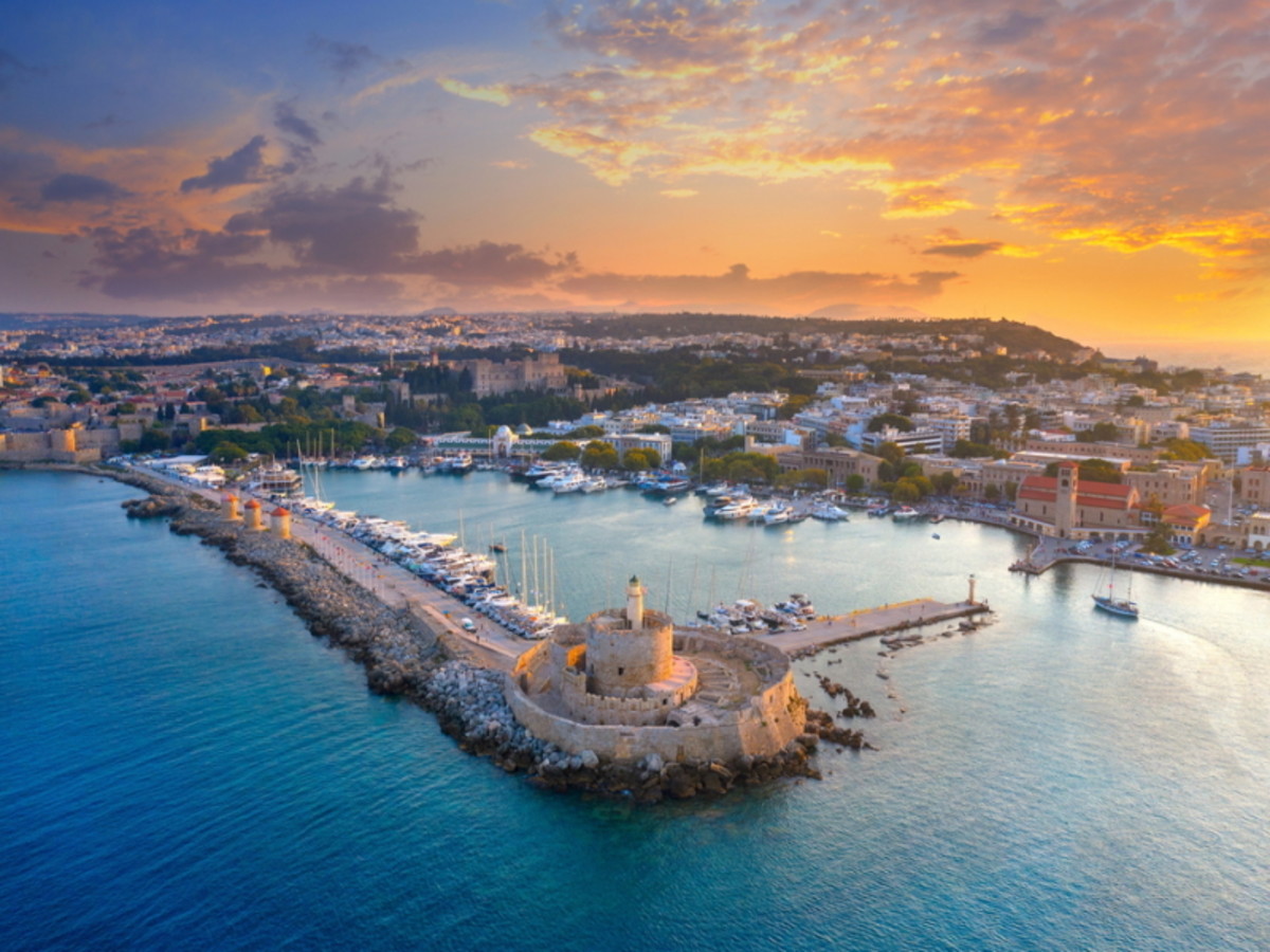 Circuit en liberté Découverte de Rhodes en 3*